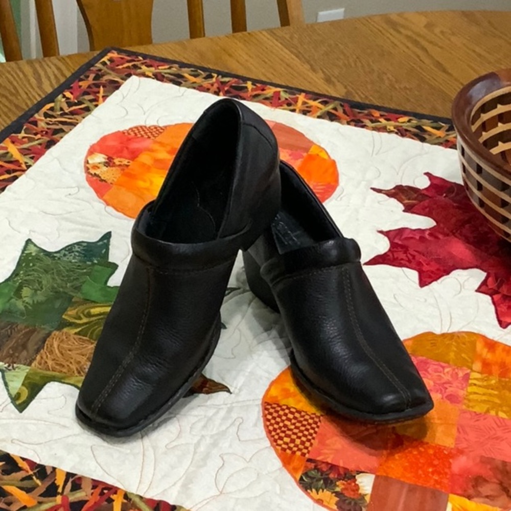 ❣️Born EUC Black shoes - Picture 2 of 11